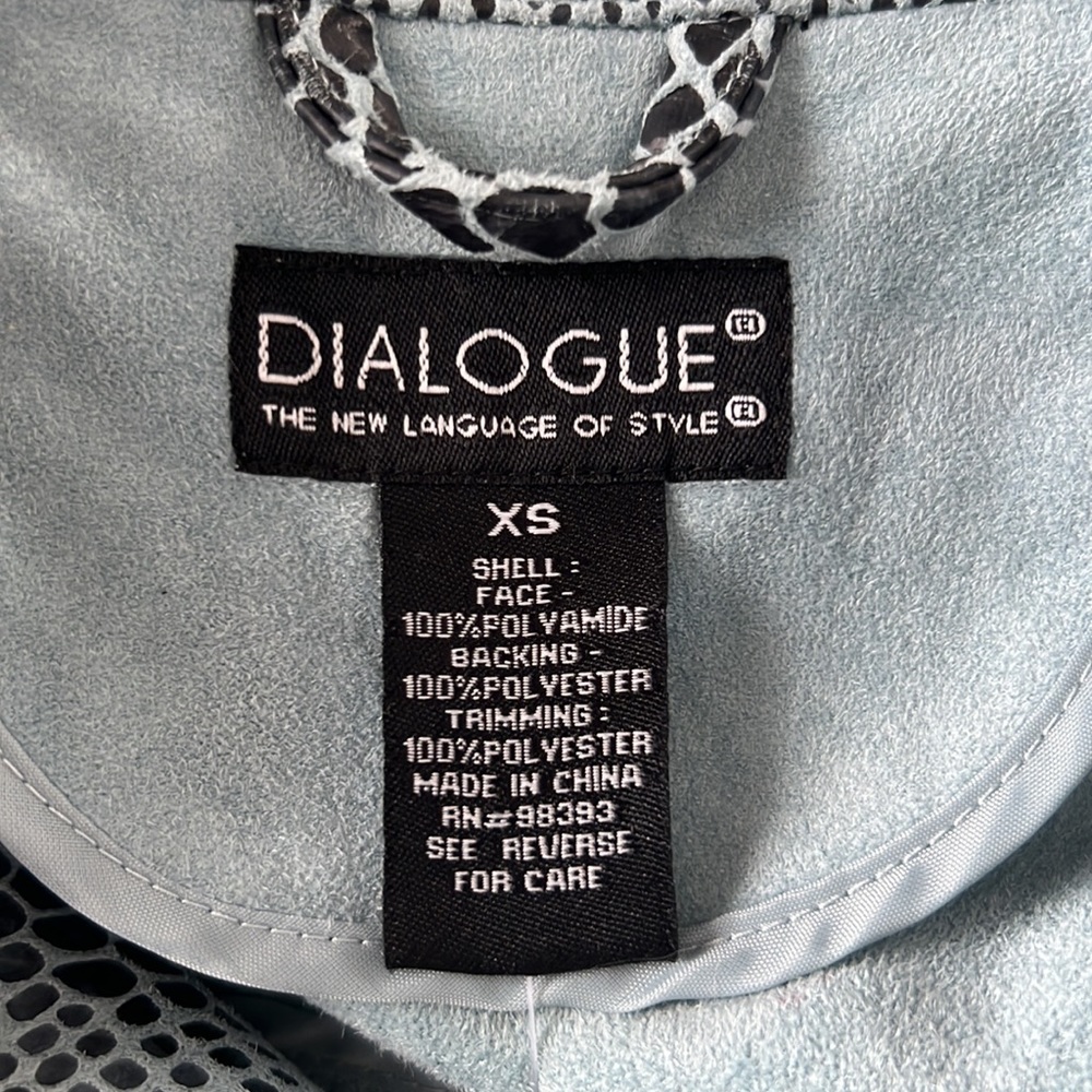 Dialogue Jacket - Picture 14 of 15
